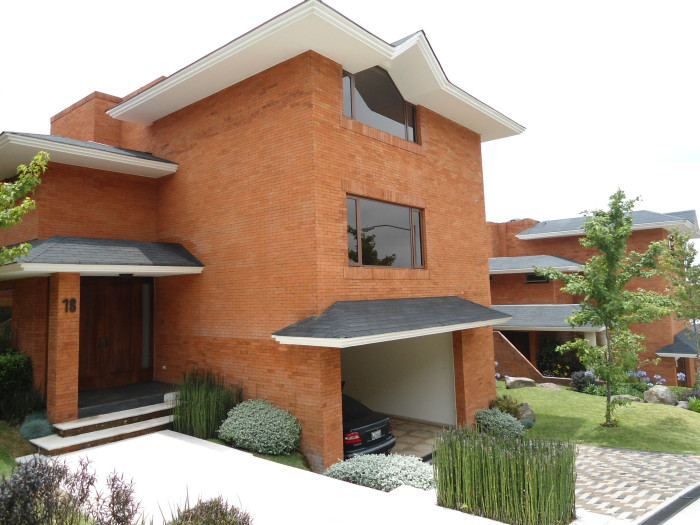 Casa en Venta Las Lomas de San Antonio Guatemala - 1