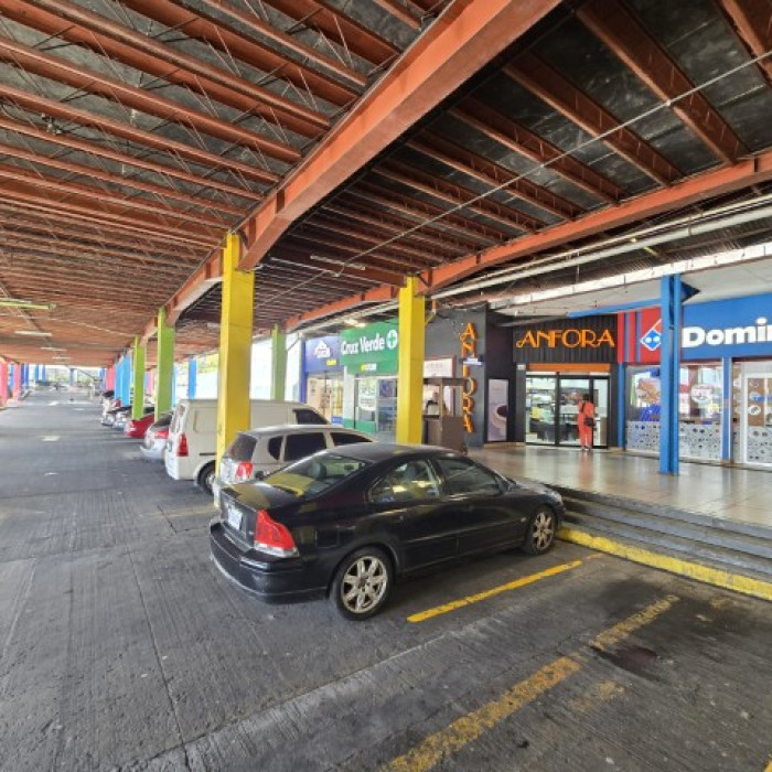 Local Comercial en Renta Metamercado Mixco San Juan - Miniatura 16