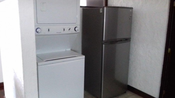 Apartamento en Alquiler edificio de zona 15 - Miniatura 4