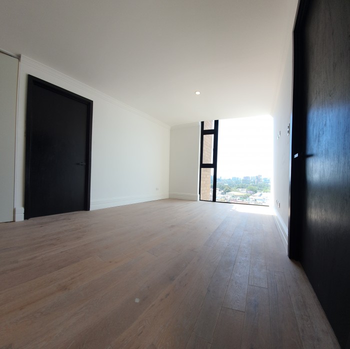 APARTAMENTO EN VENTA EN EDIFICIO CENTRICO DE ZONA 5 - Miniatura 3