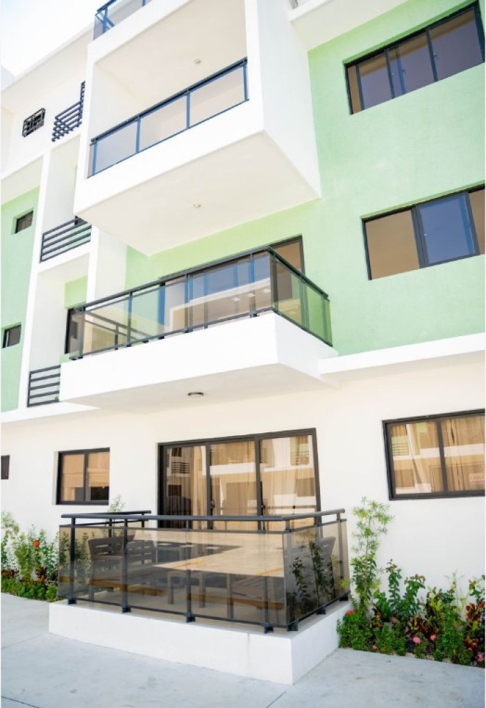 Apartamentos en Venta en Av. Hipica SDE - 5