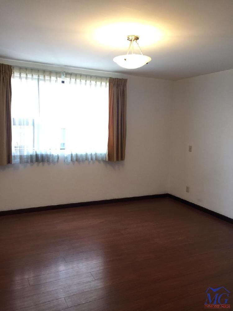 RENTO APARTAMENTO EN VIVIALDI, ZONA 14