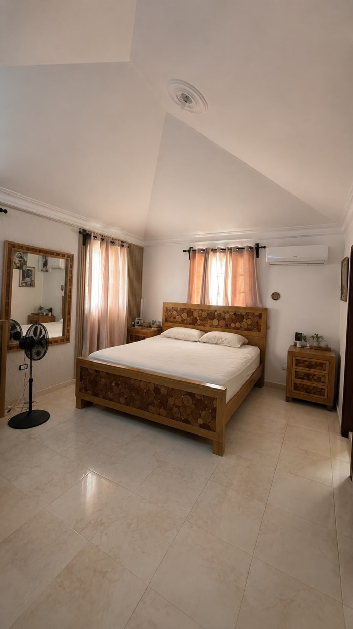 VENTA DE CASA EN LOS JARDINES DEL NORTE SANTIAGO — foto 5
