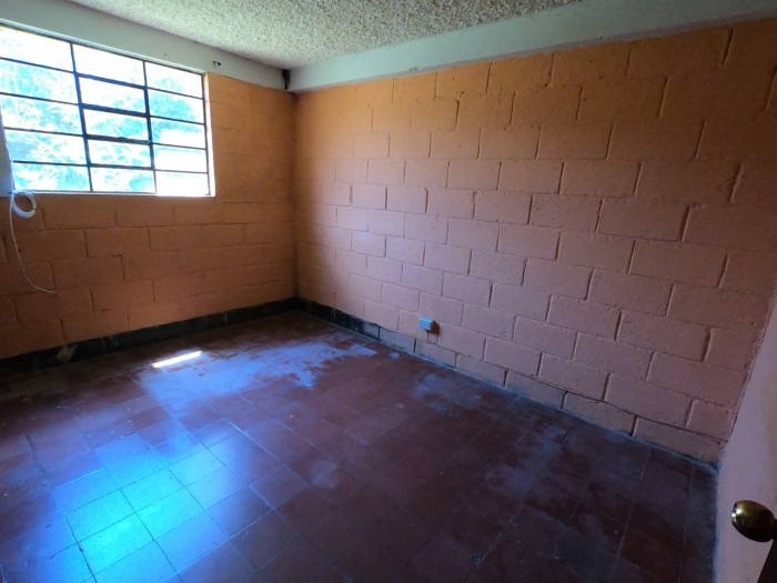 VENDO Casa en Colonia La Escuadrilla, Zona 2 de Mixco - Miniatura 15