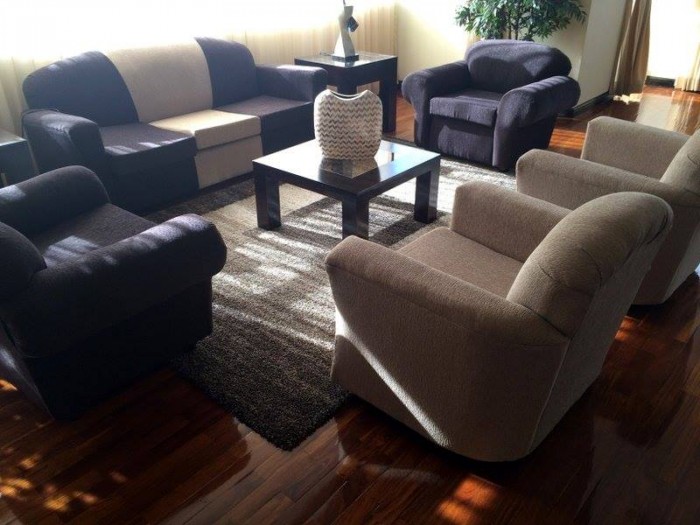 Apartamento amueblado en RENTA y VENTA, zona 14 - Image 1