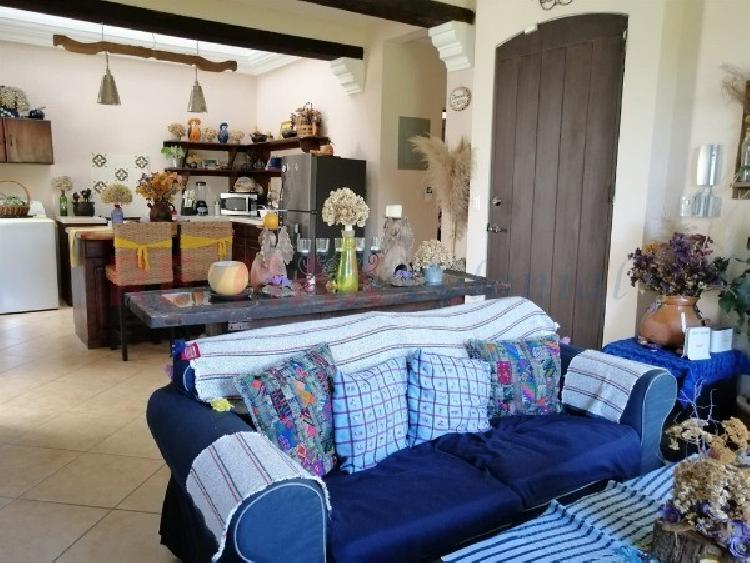 Bonita Casa amueblada en renta en San Pedro Las Huertas — foto 3