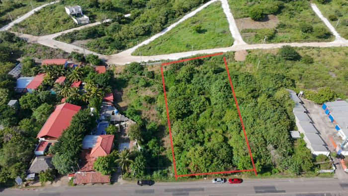 Terreno comercial frente Residencial San Blas Surf City - 2