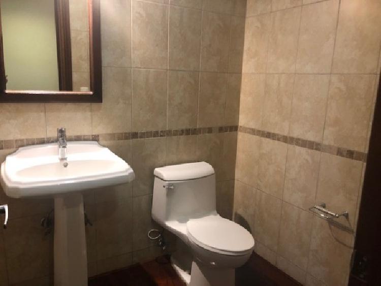 RENTO APARTAMENTO AMUEBLADO Y EQUIPADO EN ZONA 14. — foto 13