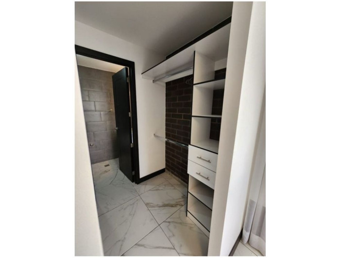 APARTAMENTO ZONA 15 - Miniatura 6