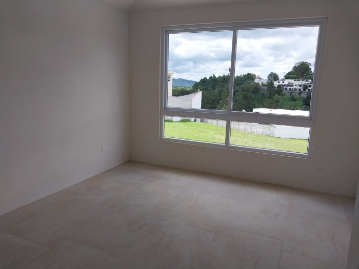 VENDO CASA EN KM 20.7 CARRETERA A FRAIJANES — foto 7