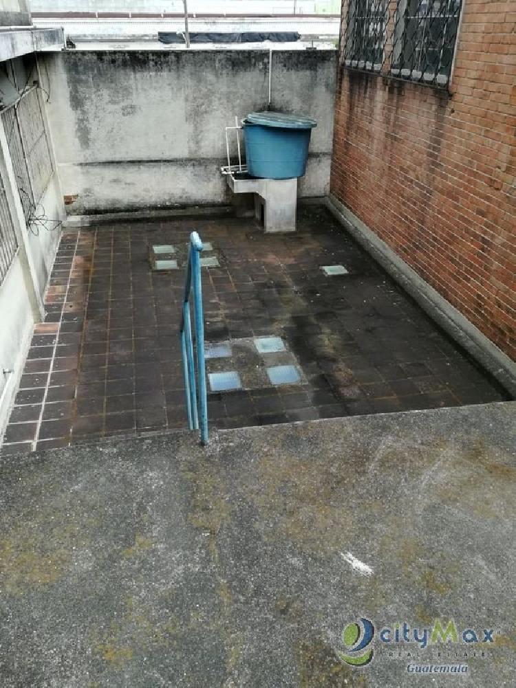 Oficina en CENTRO HISTÓRICO sobre la 7 avenida zona 1 - Miniatura 10
