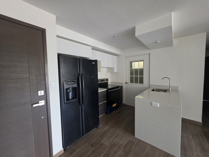 EN VENTA APARTAMENTO EN PARQUE MATEO ZONA 7 - Image 5