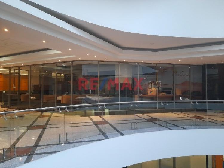 Zona 10 Local Comercial en Edificio Interamericas