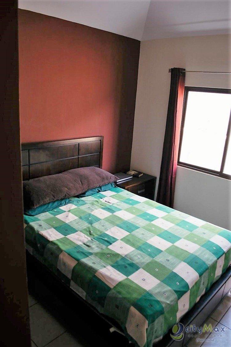 Venta de linda casa en zona 16 - Miniatura 13
