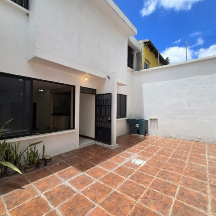 Casa en Venta Lomas de San Jacinto Zona 10 de Mixco - Miniatura 7
