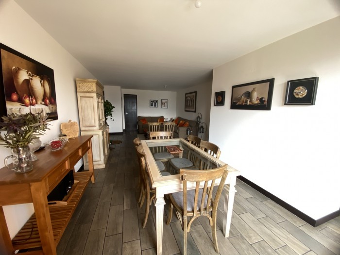 Apartamento en Renta en Zona 10 Guatemala - Image 1