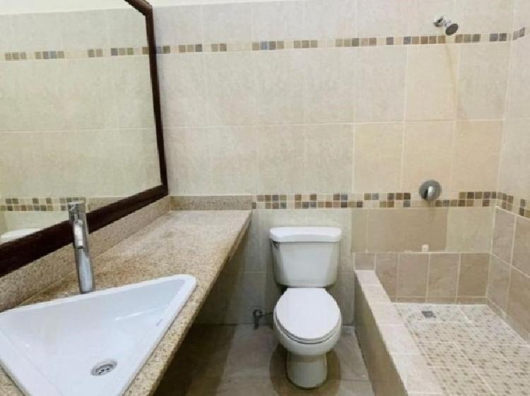 CASA EN RENTA EN ZONA 16 — foto 8