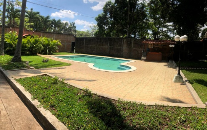 Hermosa Quinta en venta en Santa Ana - 3