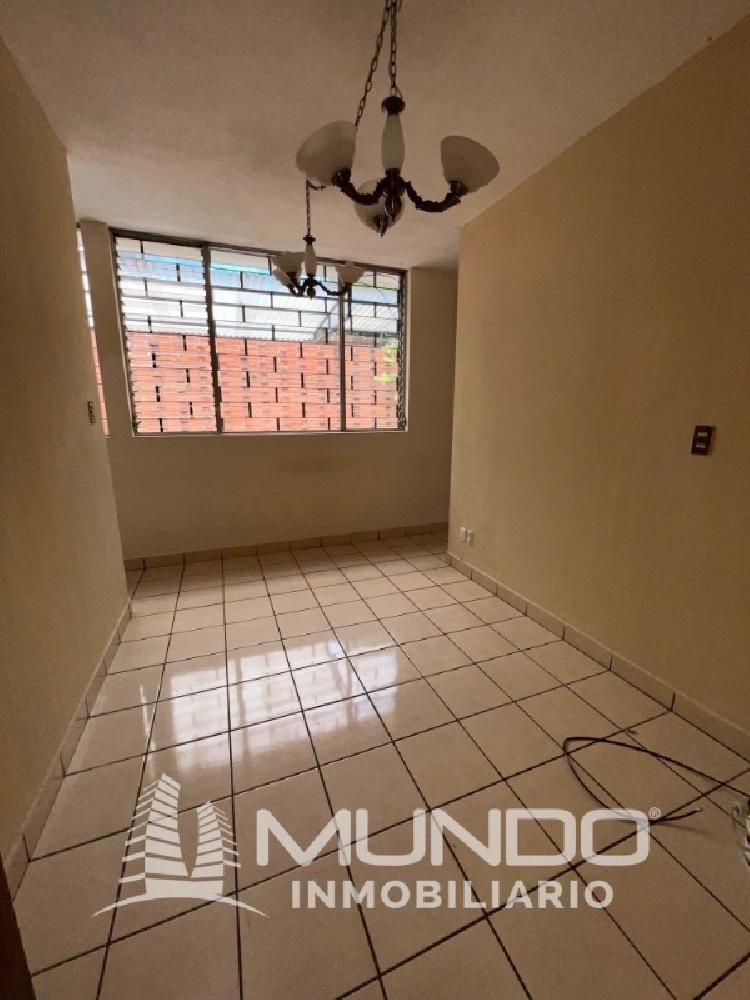 CASA IDEAL PARA OFICINAS EN RENTA ZONA 10 - 3