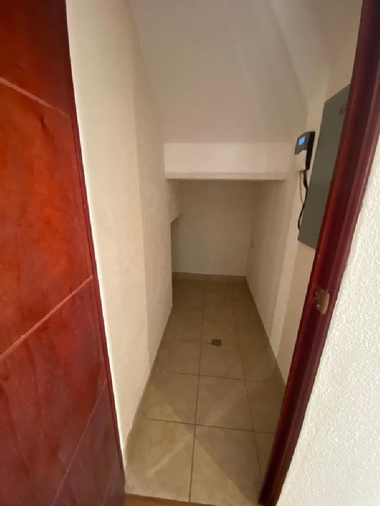 CASA EN RENTA – BOSQUES DE ARRAZOLA | KM. 18.5 CAES - 7