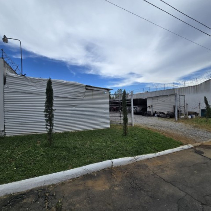 Terreno en Venta Residencial en Bulevar San Cristóbal - 7