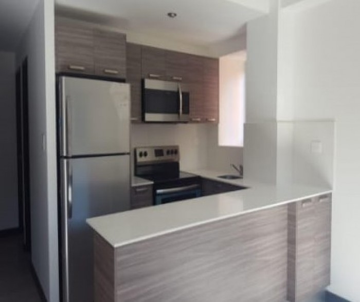 Apartamento en alquiler en Zona 16 - Image 1