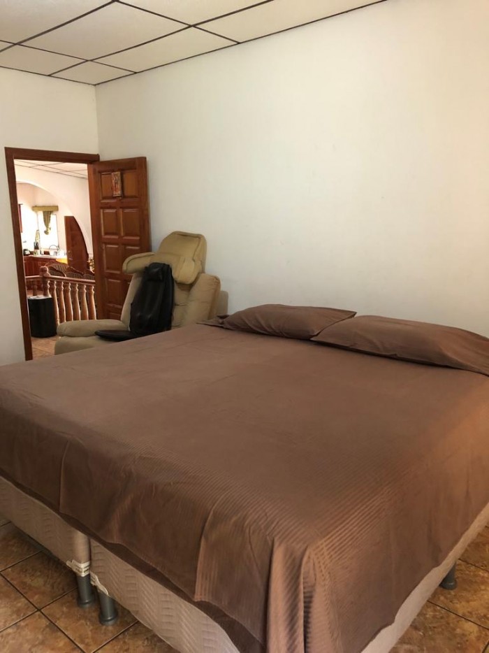 Hermosa Quinta en venta en Santa Ana - 25