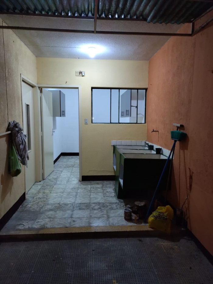 CASA CIUDAD NUEVA ZONA 2 - Miniatura 4