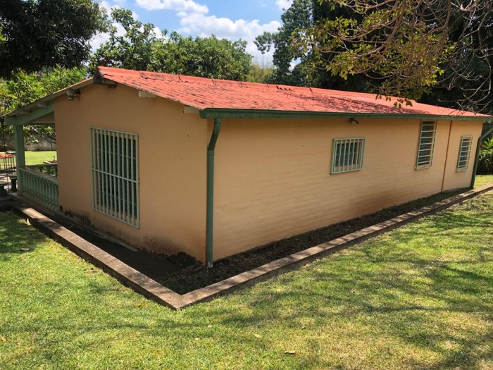 Hermosa Quinta en venta en Santa Ana - 9