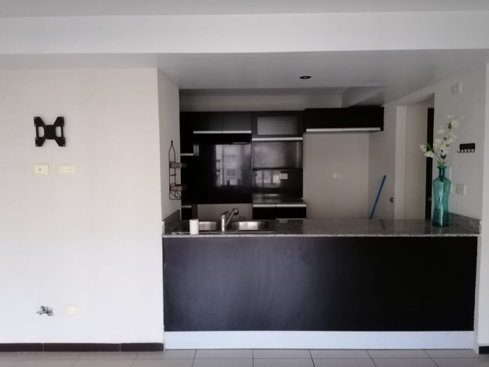 VENTA DE APARTAMENTO EN PARQUE7, ZONA 7 DE MIXCO - Image 2