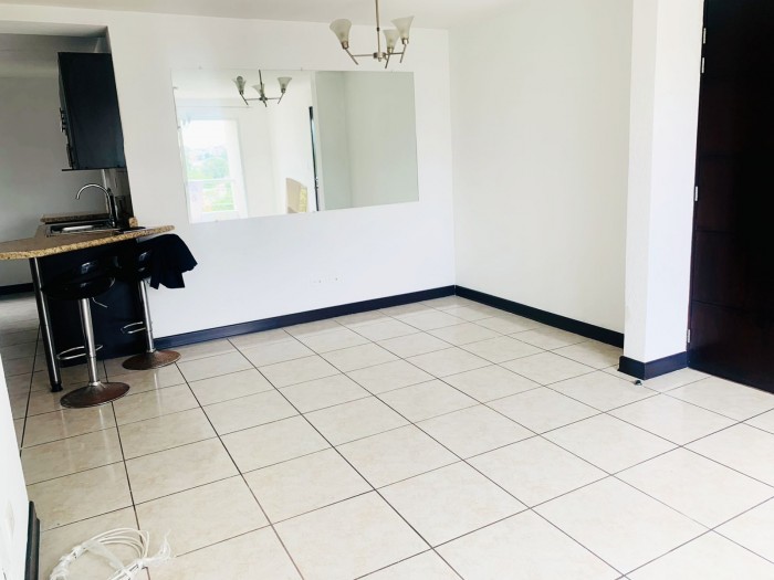 VENDO/RENTO APARTAMENTO CASA FLORENTINA ZONA 17