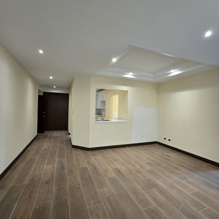 En venta apartamento en Oakland zona 10 Guatemala - Image 3