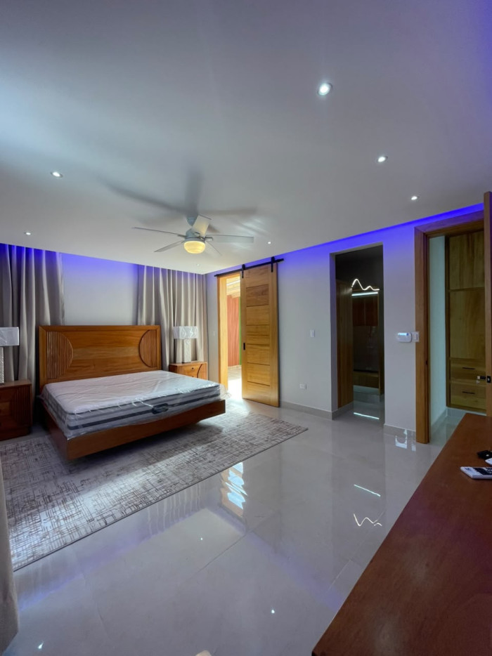 VENTA DE CASA AMUEBLADA EL DORAL CORONA PLAZA — foto 9