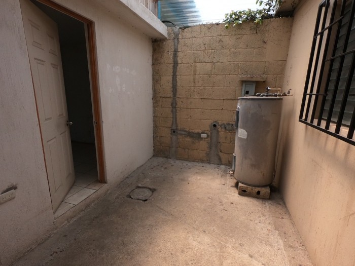 VENDO Casa en San Cristobal, Sector B1 - Miniatura 8