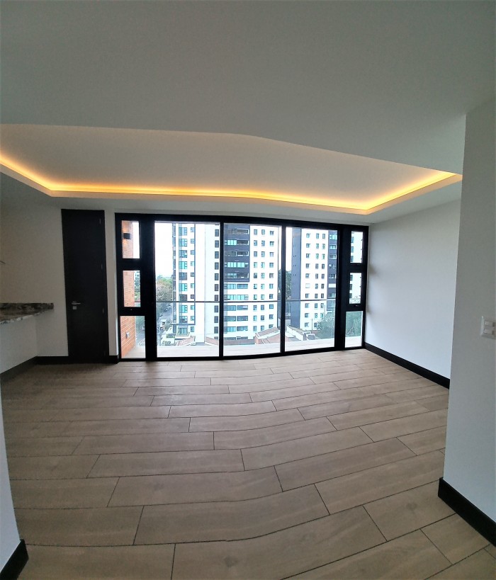 APARTAMENTO EN RENTA EN EDIFICIO BADEN ZONA 15 - Miniatura 14