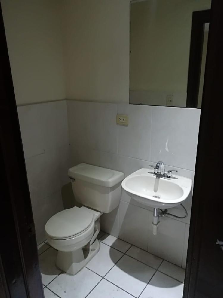 APARTAMENTO EN RENTA EDIFICIO PACIFICA PLAZA ZONA 14 — foto 14