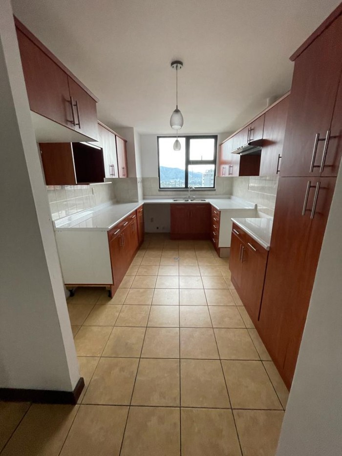ALQUILO APARTAMENTO EDIFICIO BELLAGIO ZONA 14 — foto 4