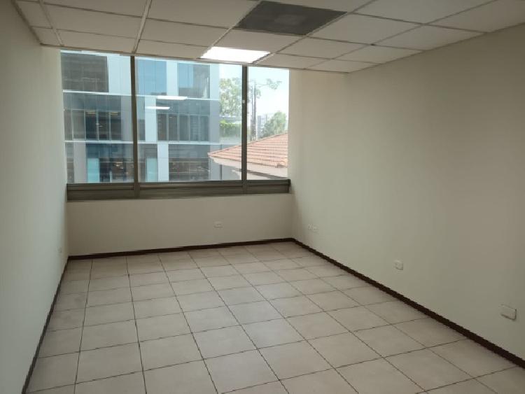 OFICINA EN RENTA EN PASEO PLAZA, ZONA 10 — foto 2