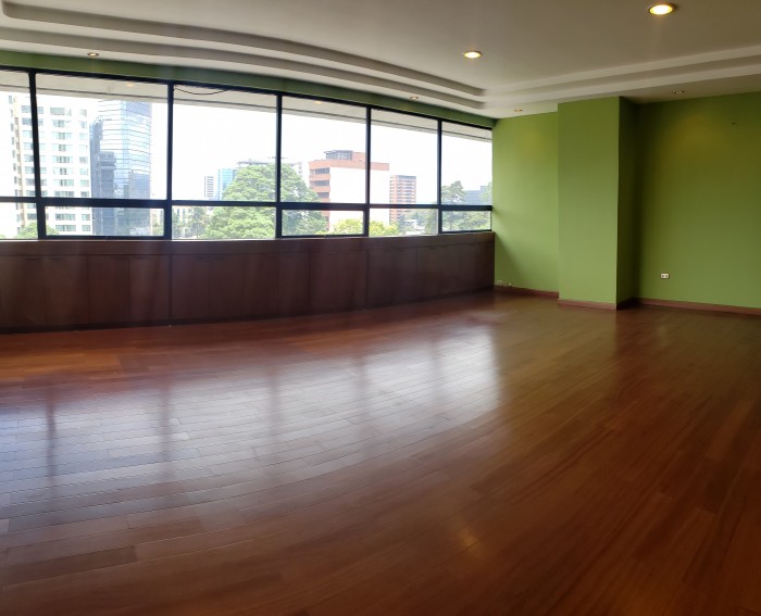 Nivel completo de Oficinas en alquiler en zona 10 - Miniatura 8