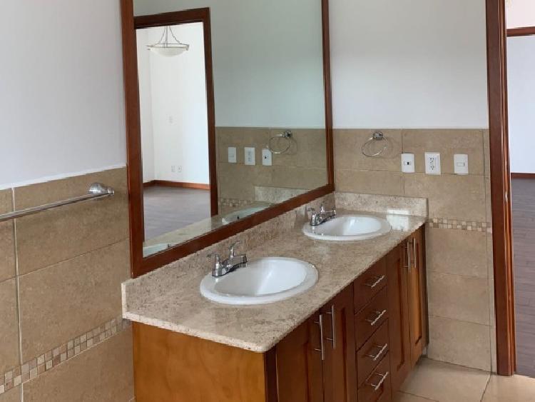APARTAMENTO EN RENTA EN ZONA 15 — foto 9