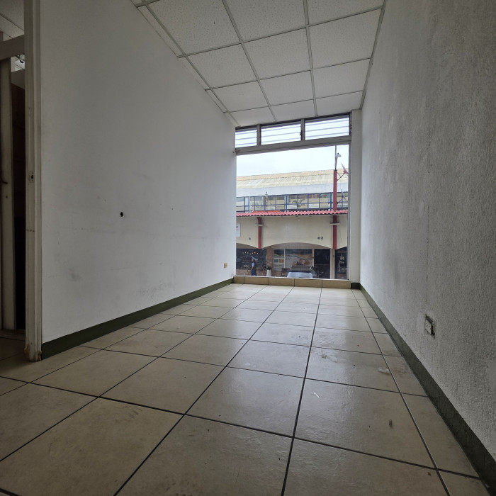 Local Comercial en RENTA en Avenida Las Americas Z.13 — foto 3