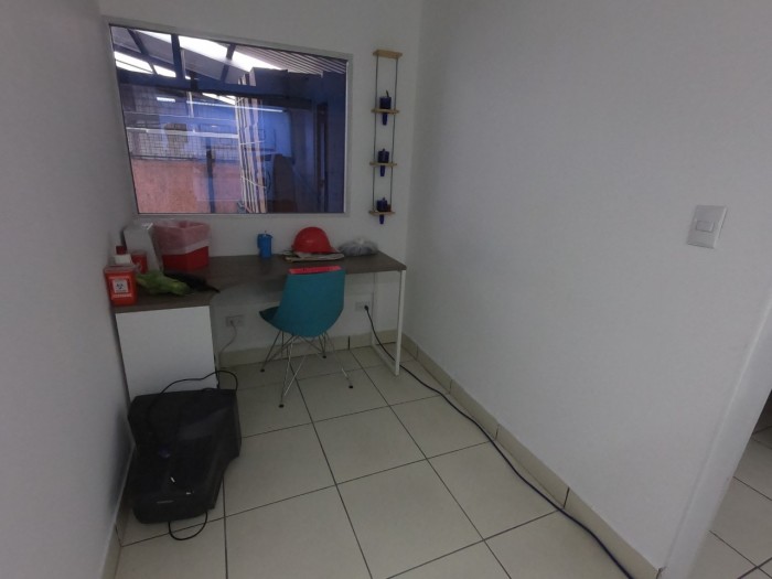 Bodega en Venta Zona 1 a pocas cuadras del MP - Miniatura 10