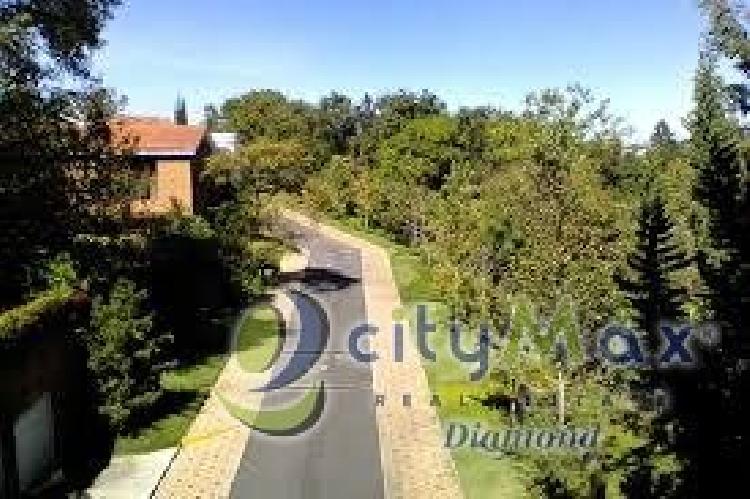 Venta-Terreno residencial en condominio cerca de Cayalá - Image 2