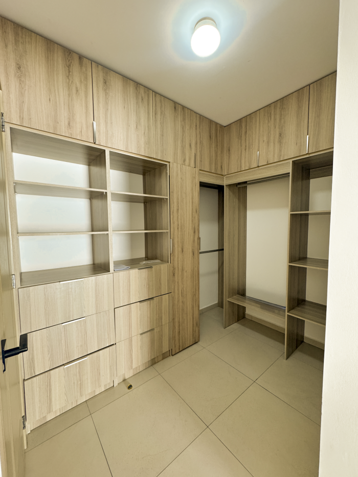 Casa con amplio jardín en venta o alquiler Res Antibes - 22
