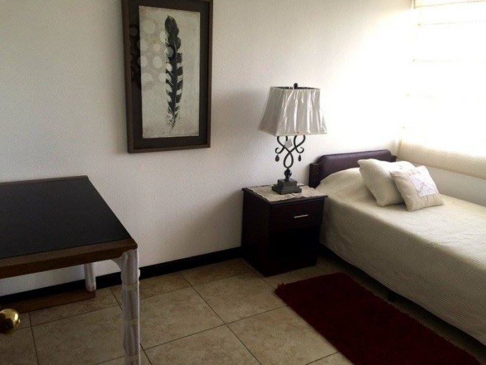 Apartamento amueblado en RENTA y VENTA, zona 14 - Miniatura 8