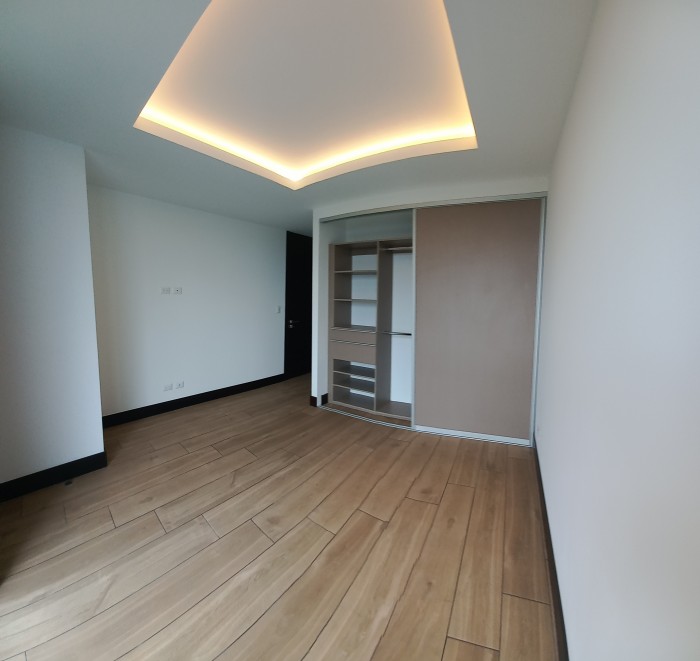 APARTAMENTO EN RENTA EN EDIFICIO BADEN ZONA 15 - Miniatura 10