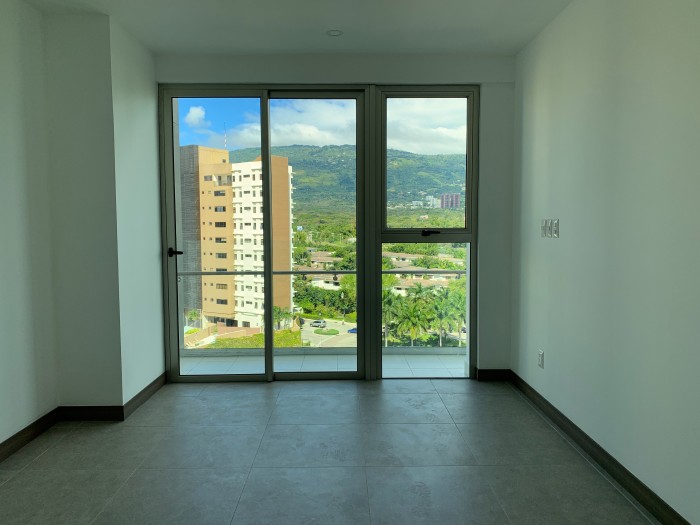 Puerta del alma, apartamento con línea blanca. - 2