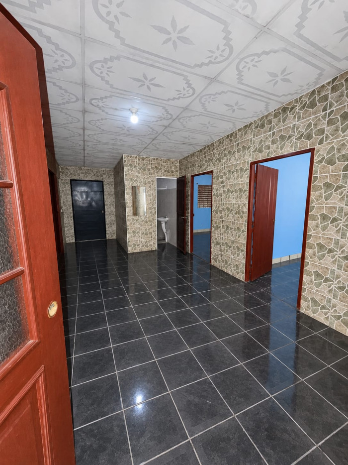 Casa de esquina en Venta en Joyas del Norte Apopa — foto 2