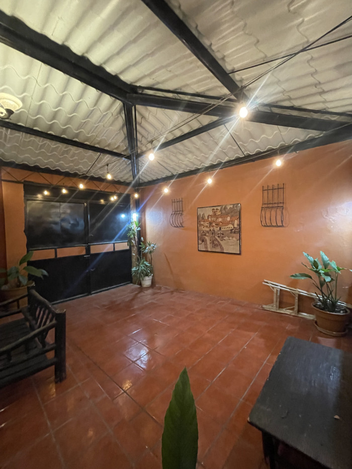CASA EN VENTA SAN MIGUEL PETAPA, JUNTO A LA VAS!!! - 5