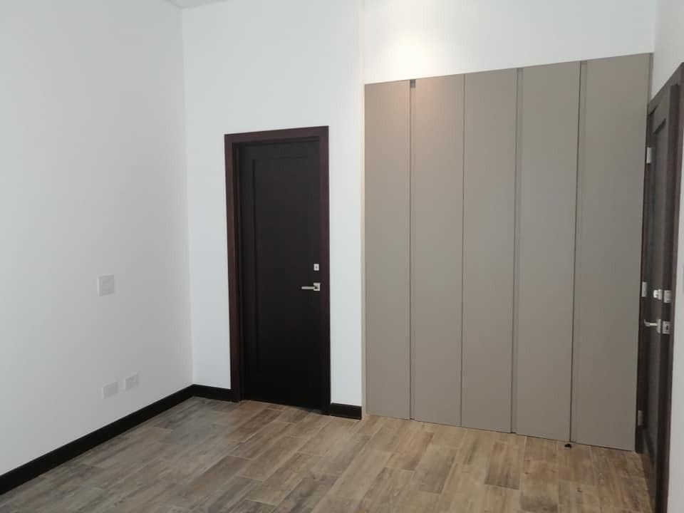 Plus Real Estate renta penthouse en zona 16 — foto 2